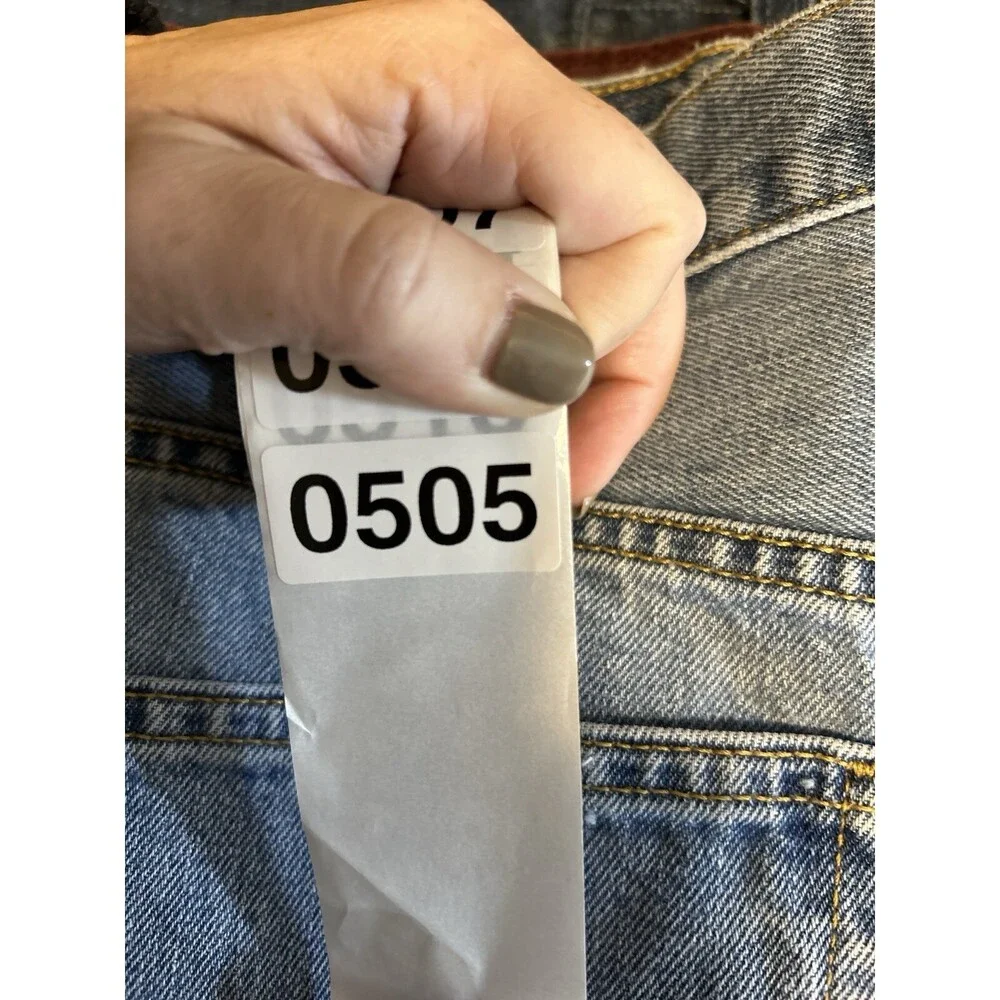 Levi's 505 Regular Fit Jeans Mens W40 L30 Light Wash Denim Blue